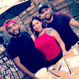 Meet your Posher, Marcos